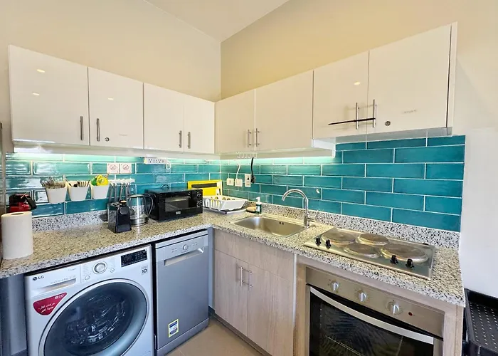 Expressive 1bdr Tawila El Gouna Apartment
